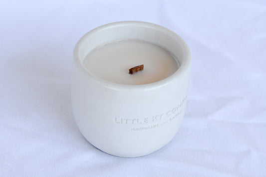 Cozy Holiday Wood Wick Candle Wholesale