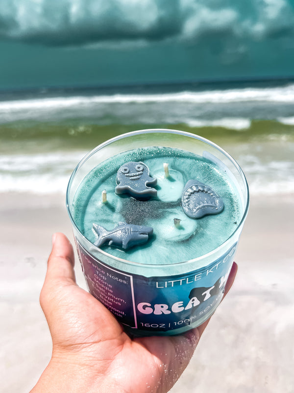 Great White Candle – Ocean Breeze & Sandalwood